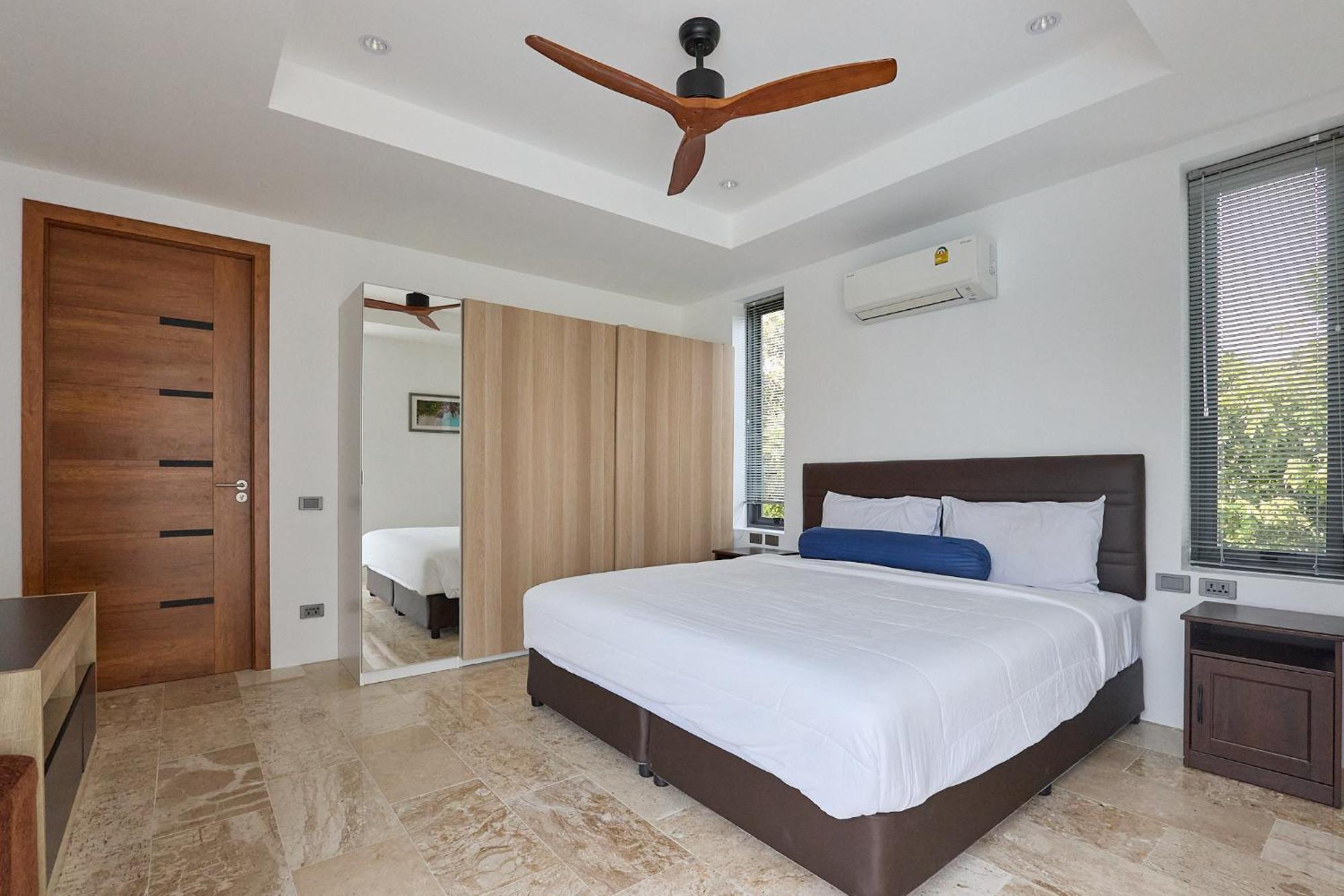 Sea View Josefina - 4 Bedroom *